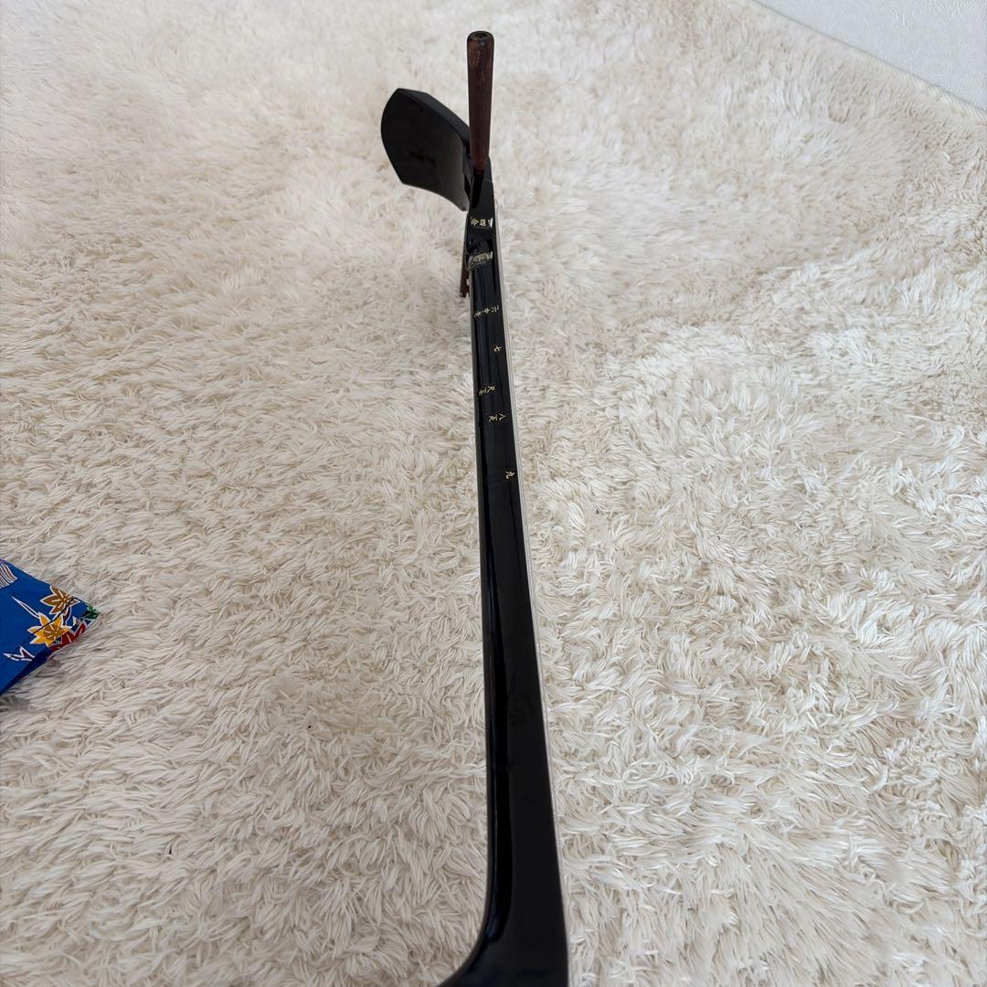 ヤ*ト様 沖縄三線（人工皮） バチ付 ◎初心者向け