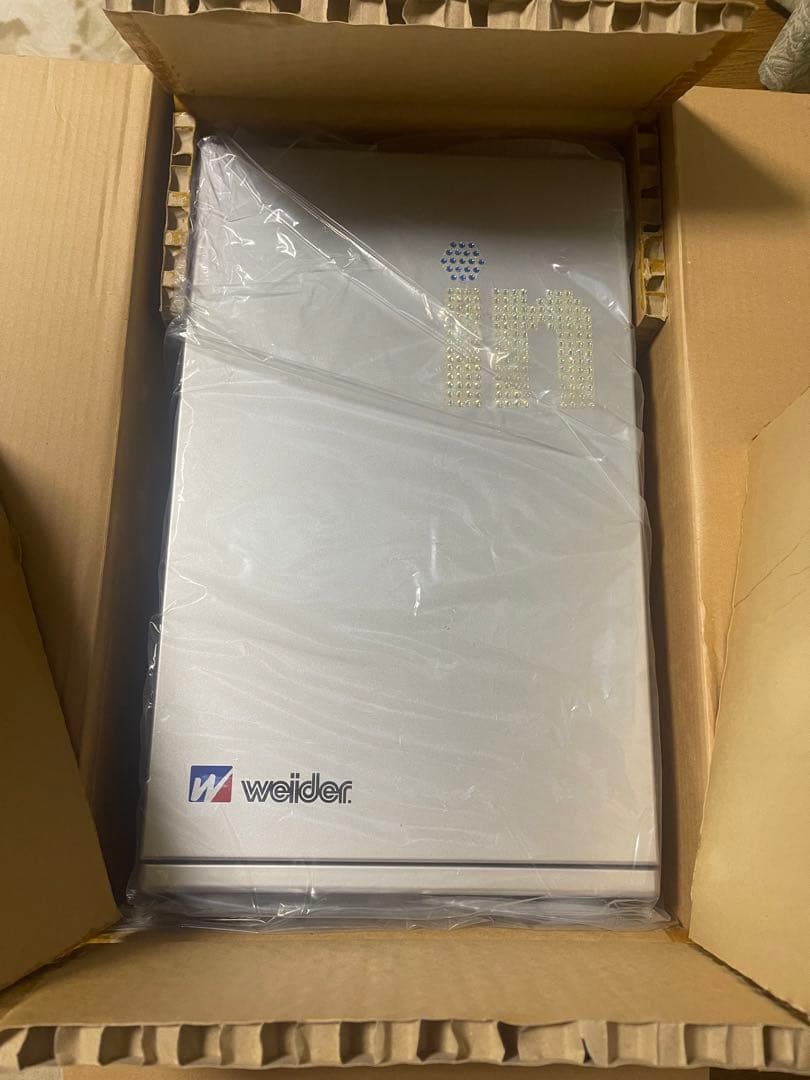 小型冷蔵庫　６.７Ｌ　新品