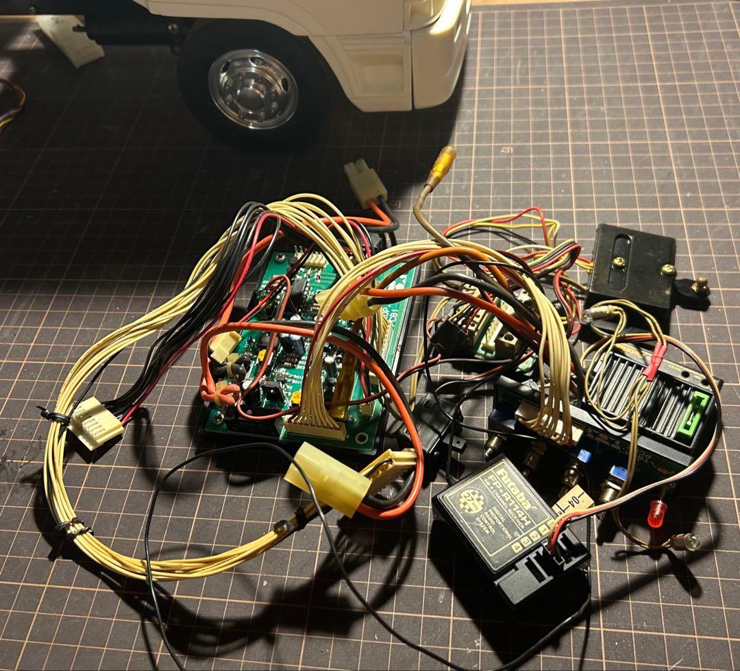 タミヤ1/14 ライトユニットセット