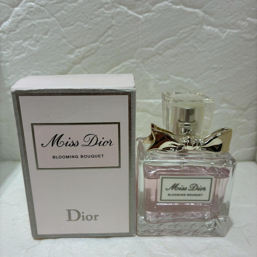 ♥【472】Dior　香水　ヘアミスト　おまとめセット　【おまけ付き】