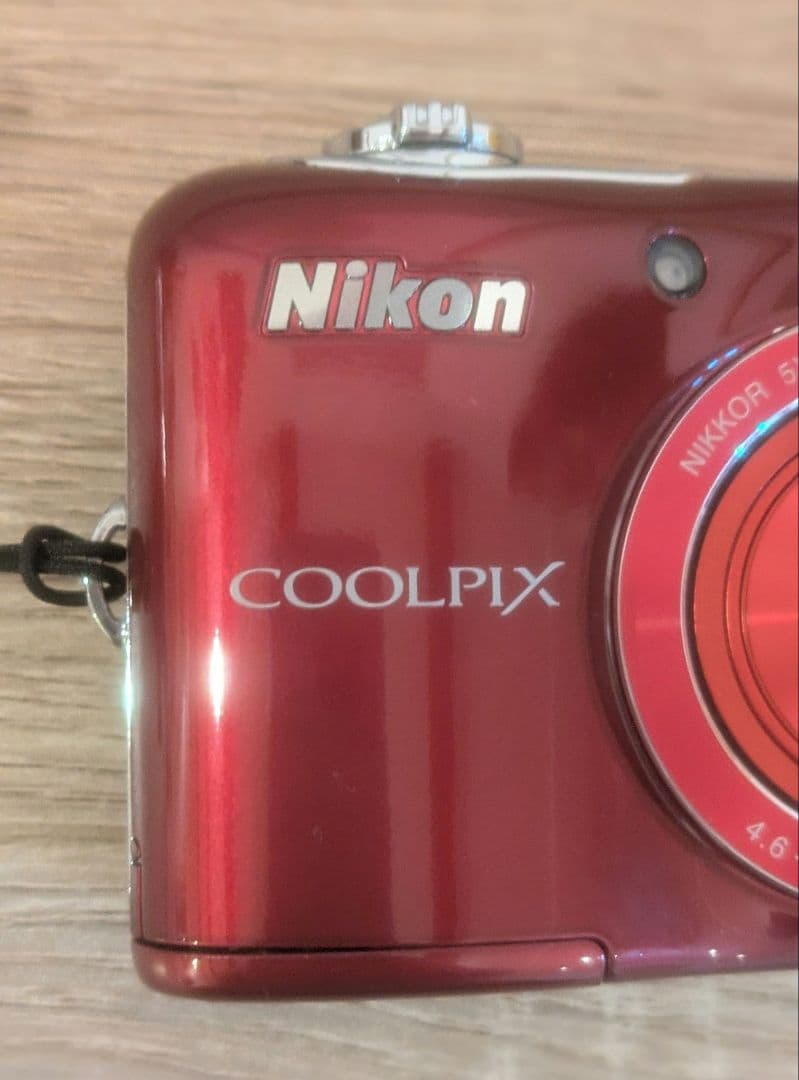♥ほぼ新品・未使用品♥ニコン Nikon COOLPIX L30 レッド