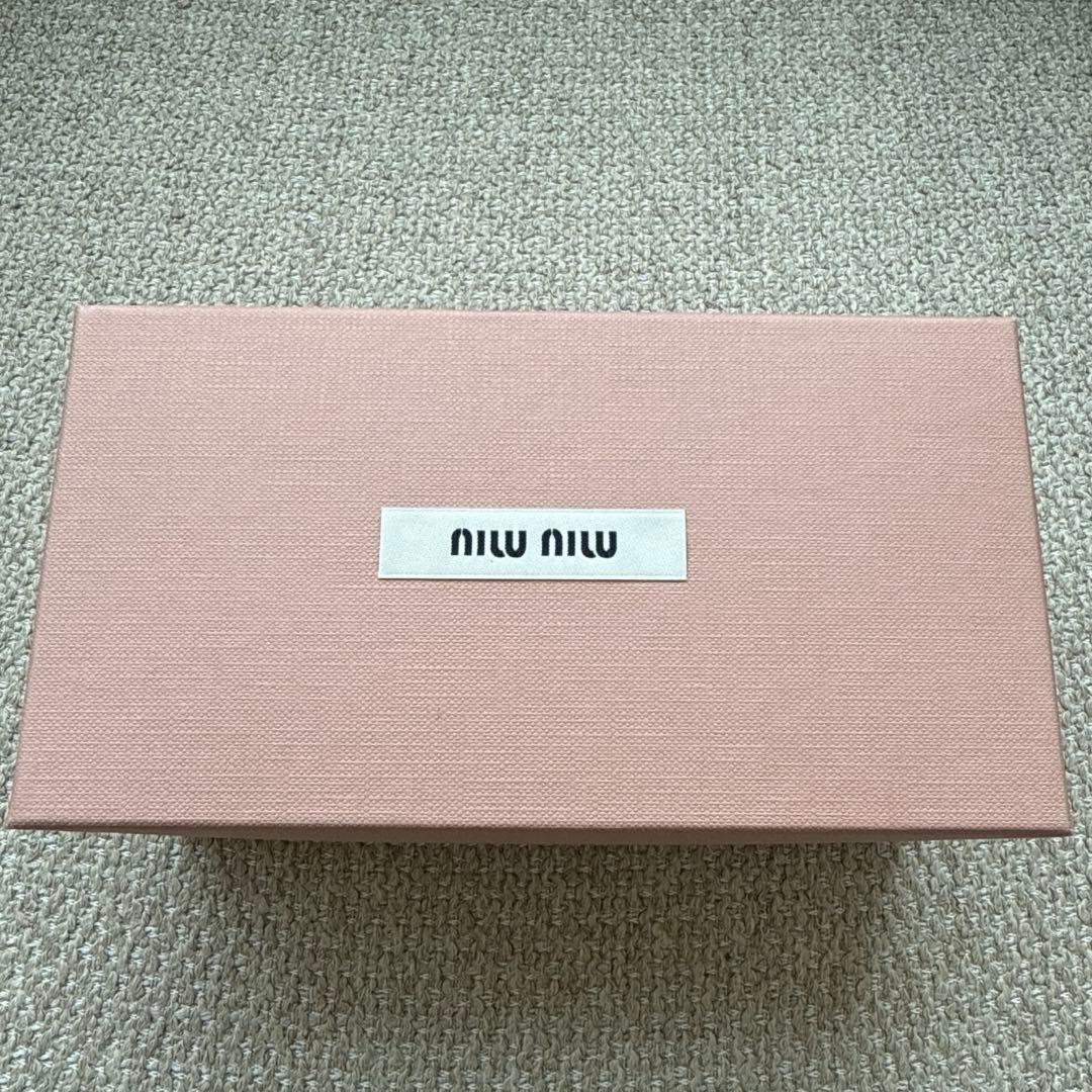 Miu Miu リガード サングラス