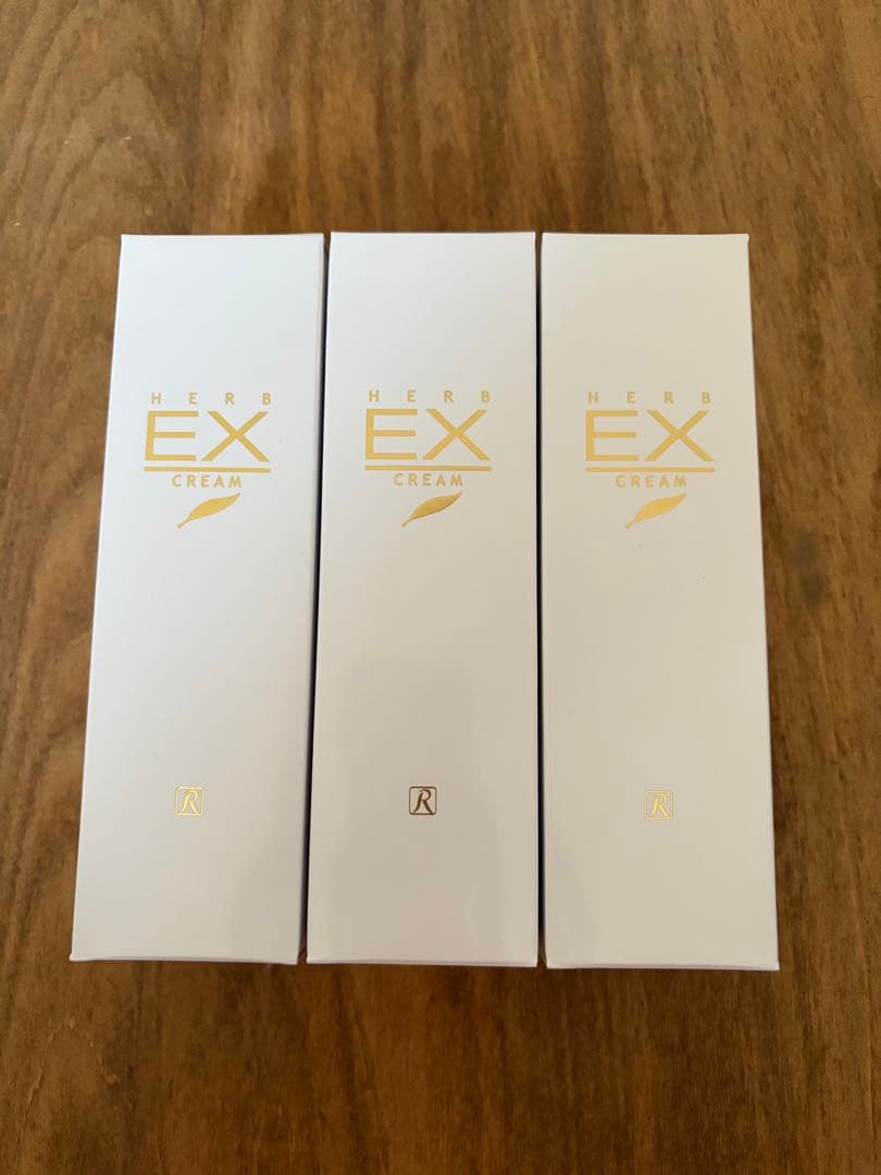 新品未使用　ロイヤル化粧品ロイヤルハーブEXクリーム50g 3本