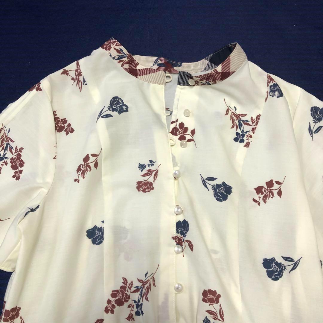 美品　バーバリー　花柄 半袖ロングワンピース ホワイト★★★