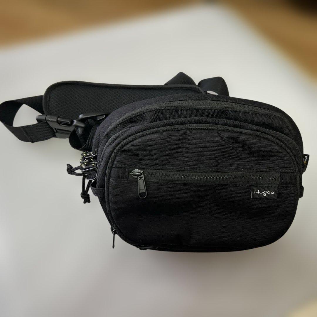 Hugoo ハグー ヒップシート ブラック ショルダーバック　抱っこ紐