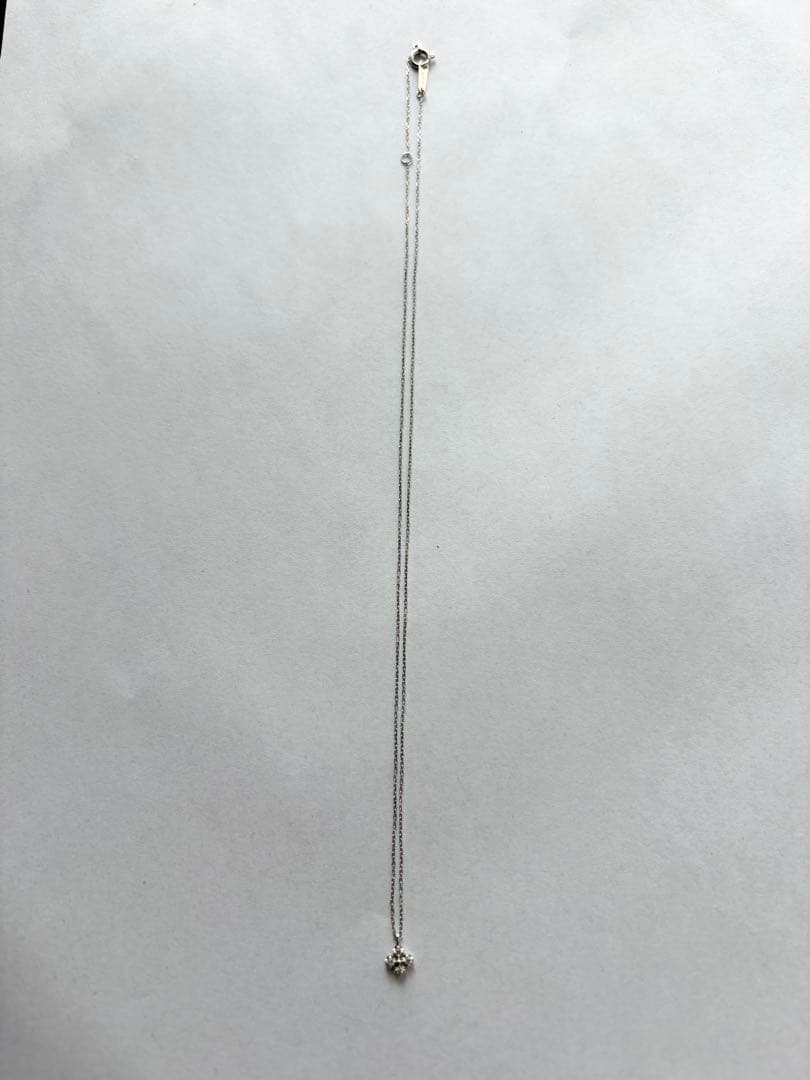 カナル4°C K10フラワーモチーフ　ホワイトゴールドネックレス　花