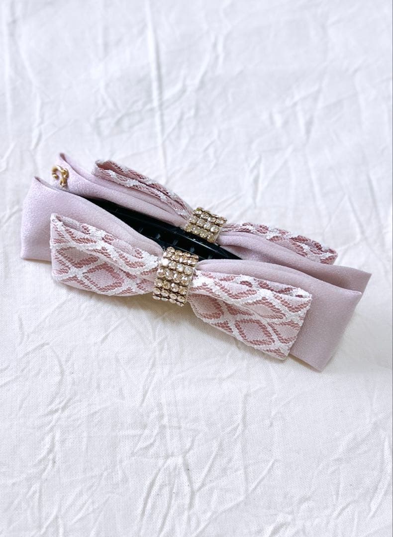 【極美品】COMPLEX BIZ バナナクリップ リボン　ピンク　スワロフスキー