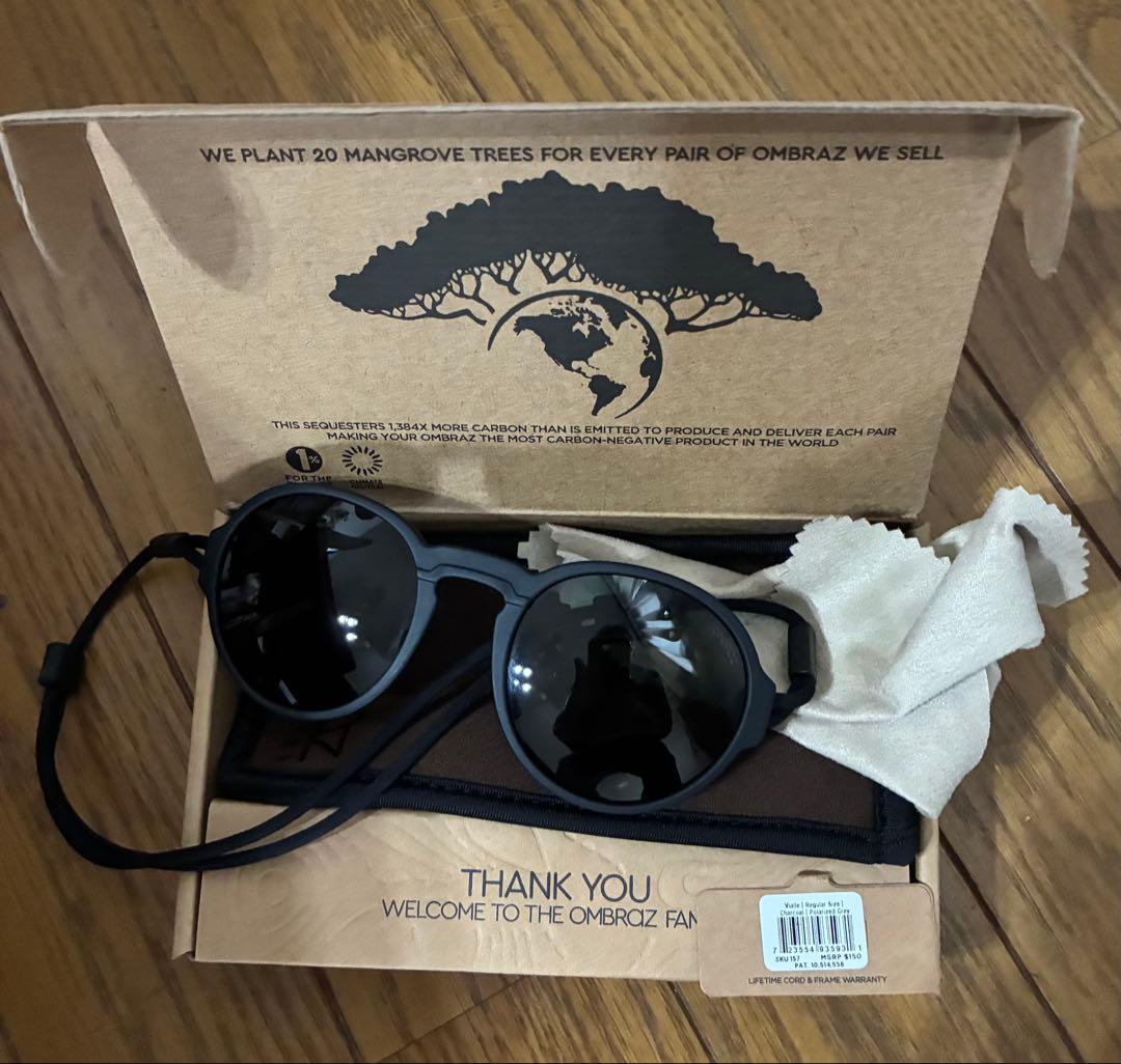 OMBRAZ フレームブラックサングラス 純正ケース付き
