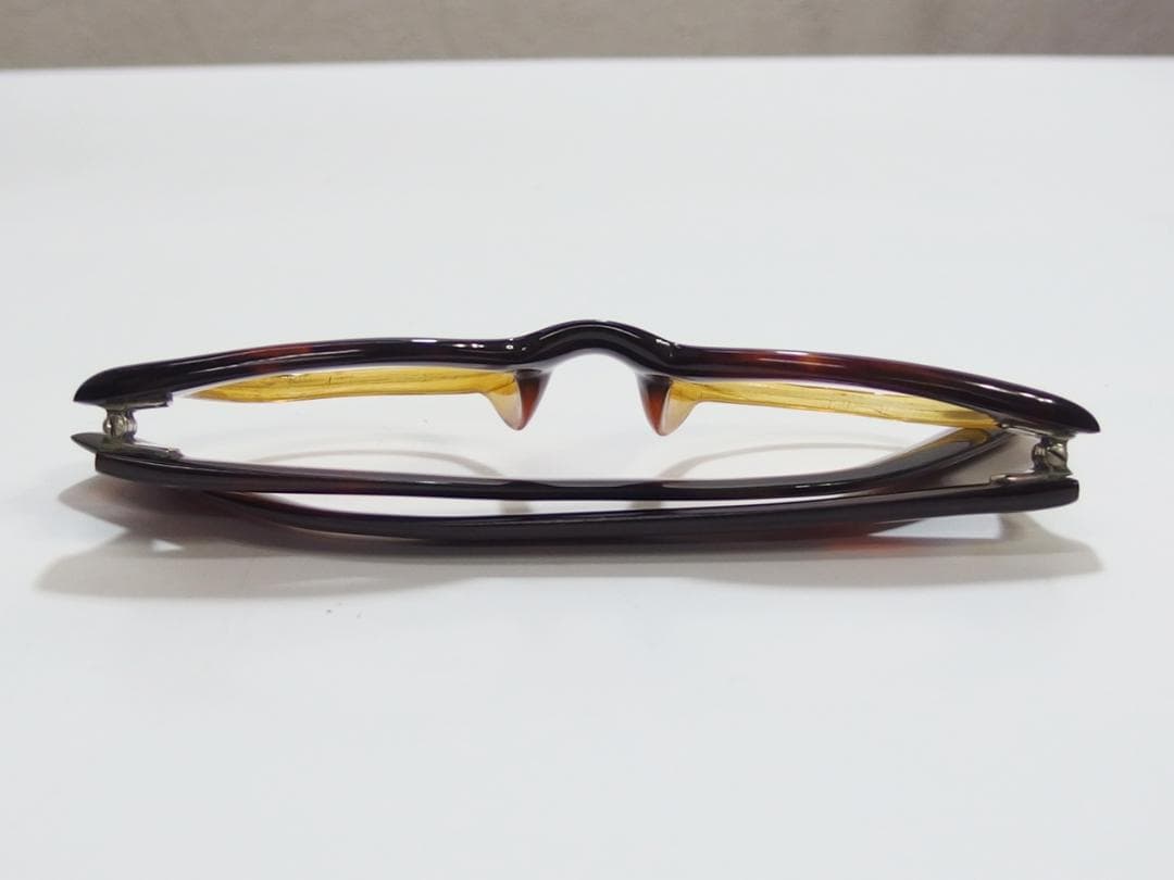 【値引交渉歓迎】【美品】レトロトロ甲＆白甲本鼈甲眼鏡★人気極太テンプル2018