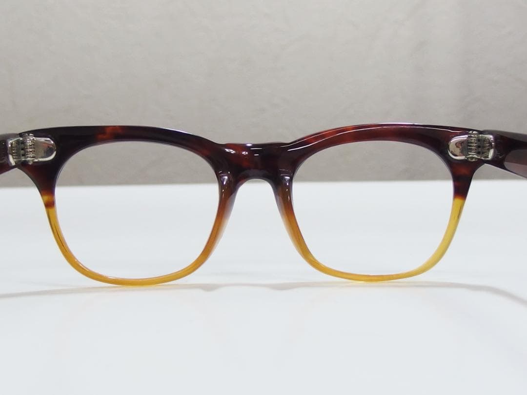【値引交渉歓迎】【美品】レトロトロ甲＆白甲本鼈甲眼鏡★人気極太テンプル2018