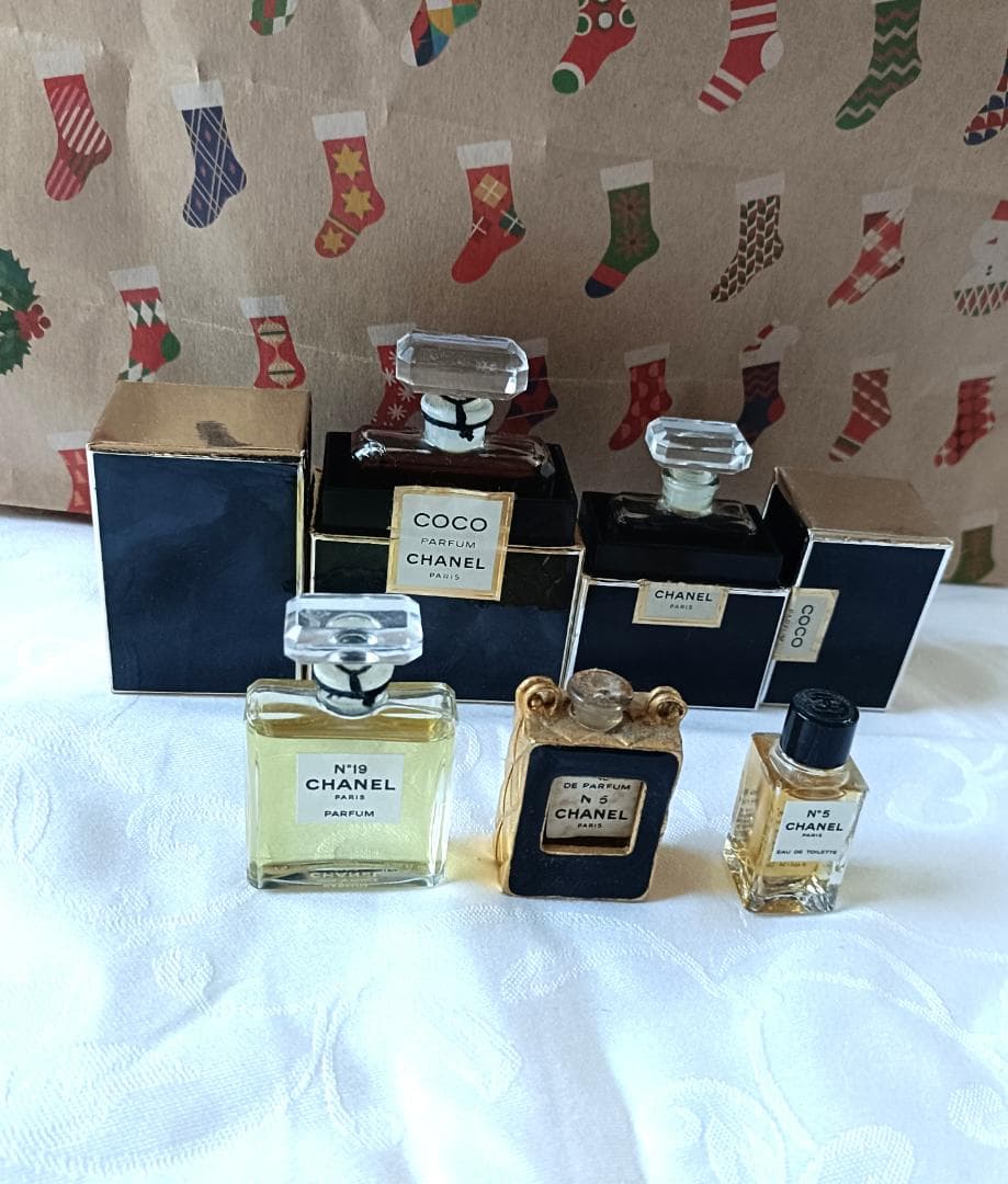 【美品】CHANEL（シャネル） N°5,N°19 他合計5本
