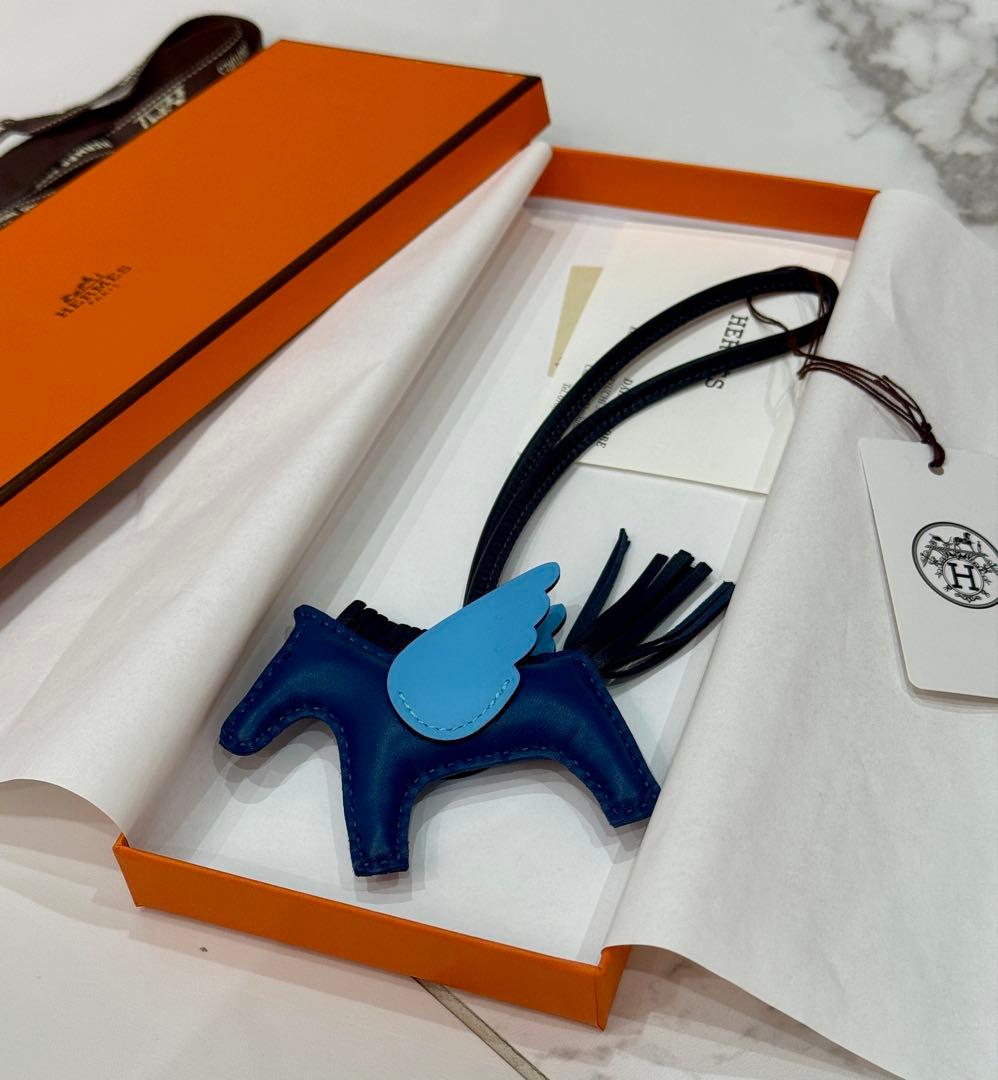 【新品未使用】HERMES ペガサスチャーム PMロデオ W刻印