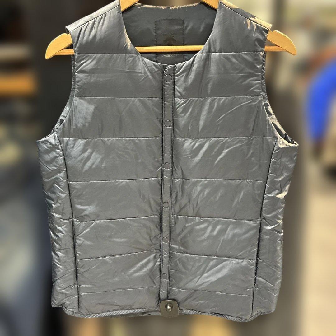 N*o様 DESCENTE オルテライン　ネイビー　キルティング ダウンベスト