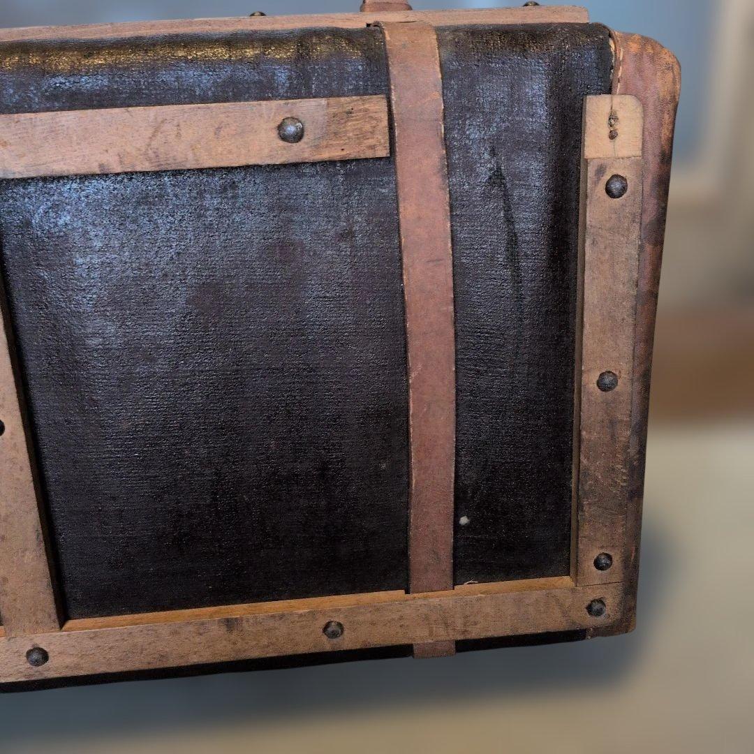 旧日本軍　ヴィンテージ レザー収納トランク