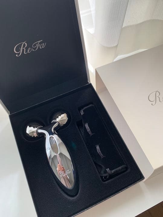 プラチナ電子ローラー ReFa CARAT