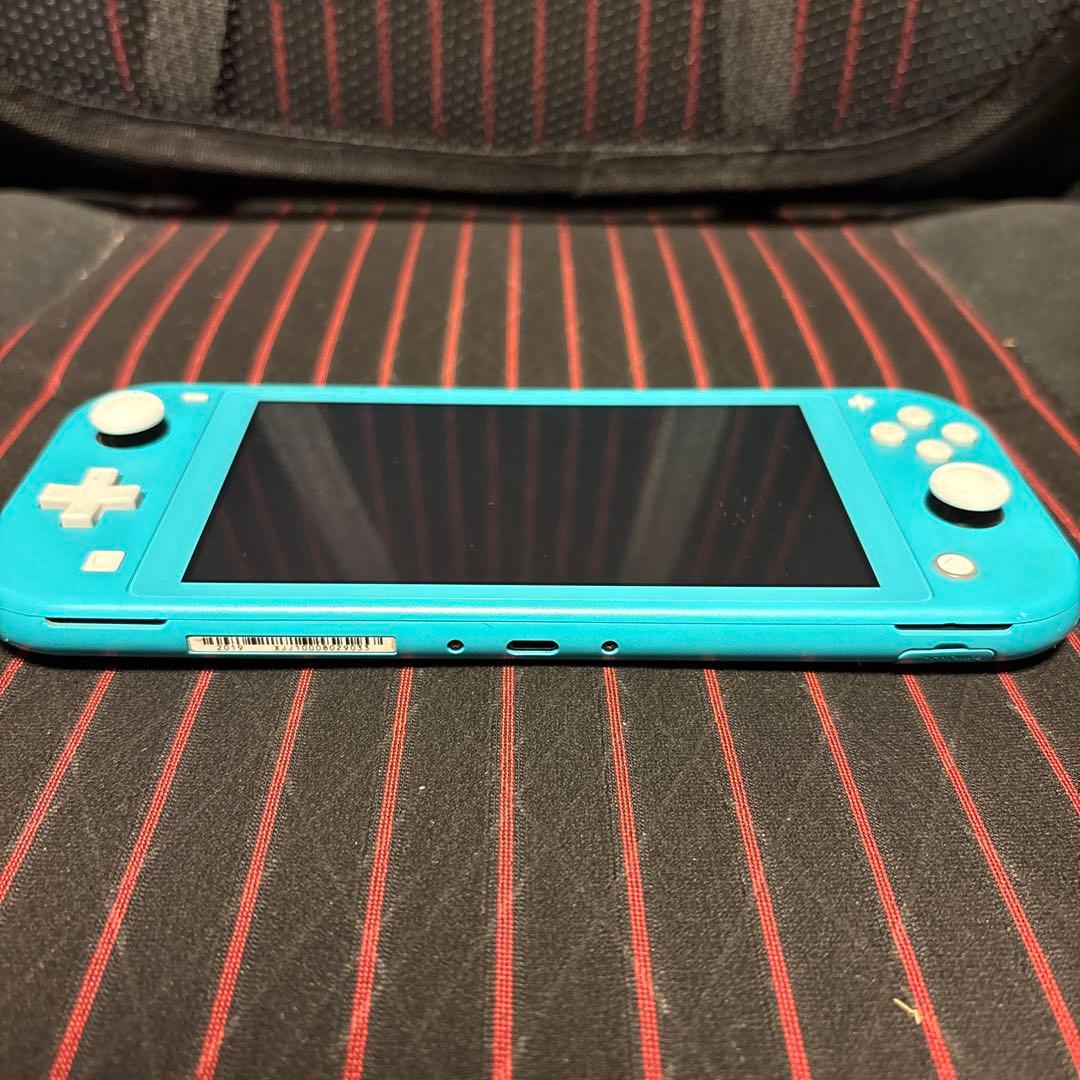 任天堂　switch lite ターコイズ　本体