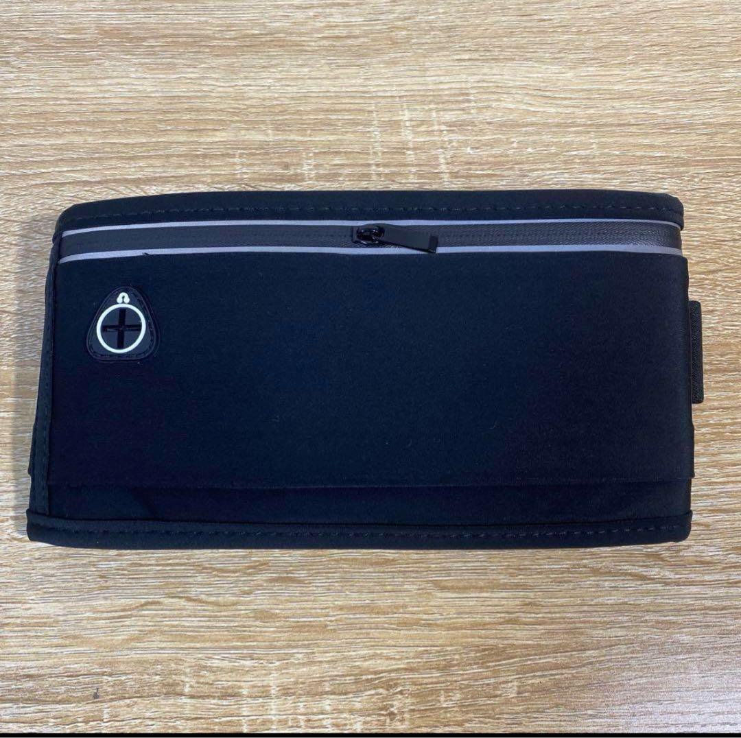 ランニングポーチ　ウエストポーチ　多機能　スマホ対応　軽量