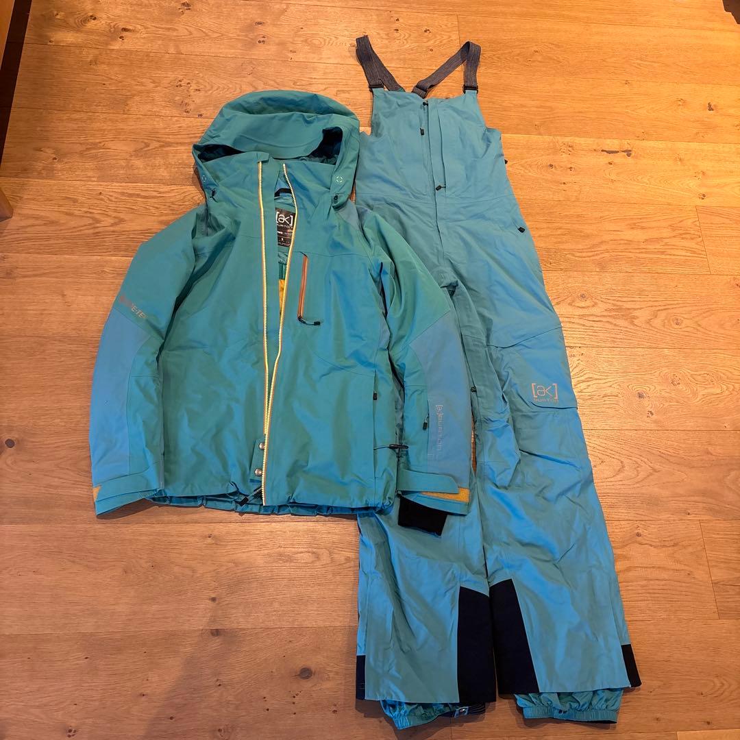 2018 ak バートン　ビブパンツとジャケットセット美品