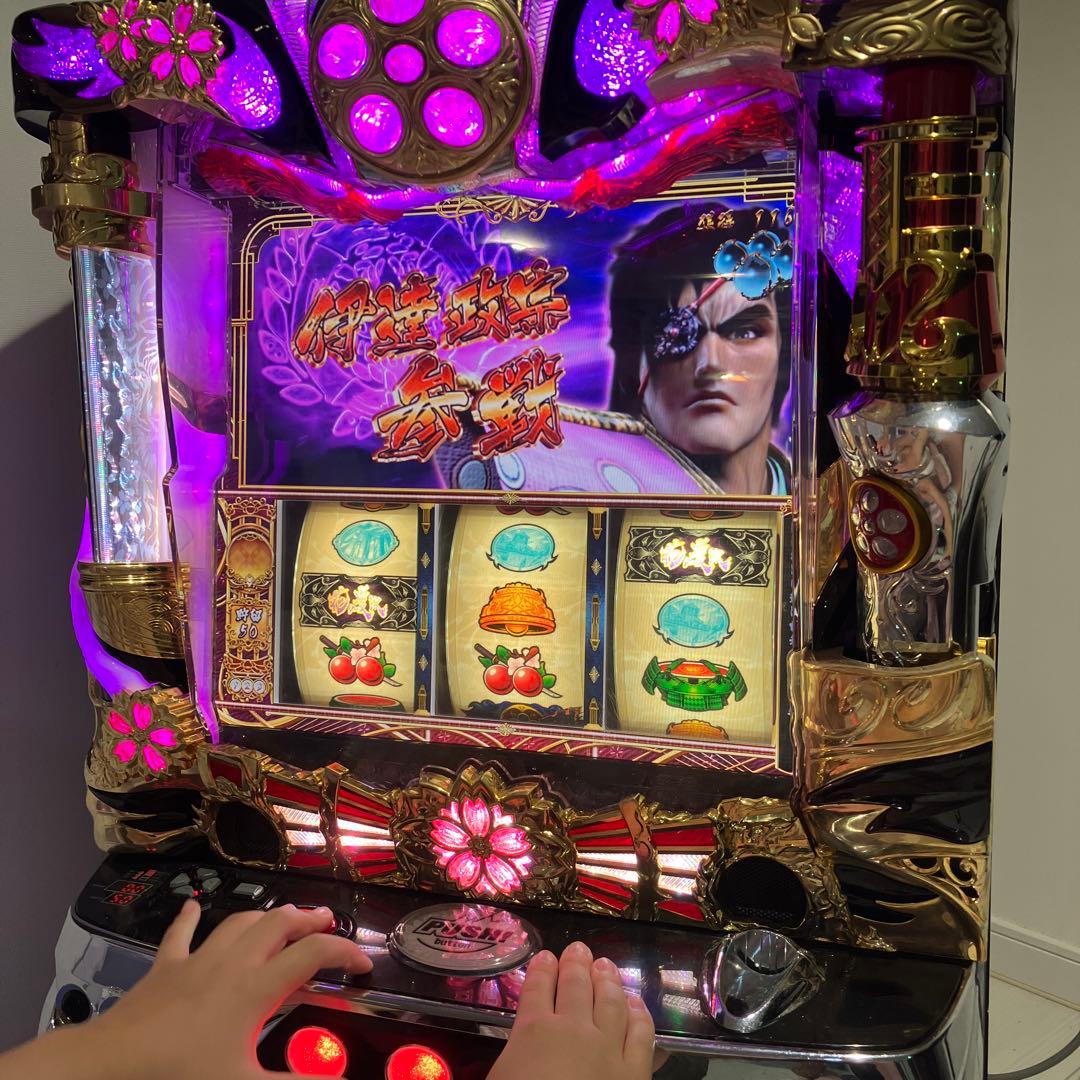 送料込み　花の慶次　天を穿つ戦槍　スロット実機　ドア・設定キー　不要機付き