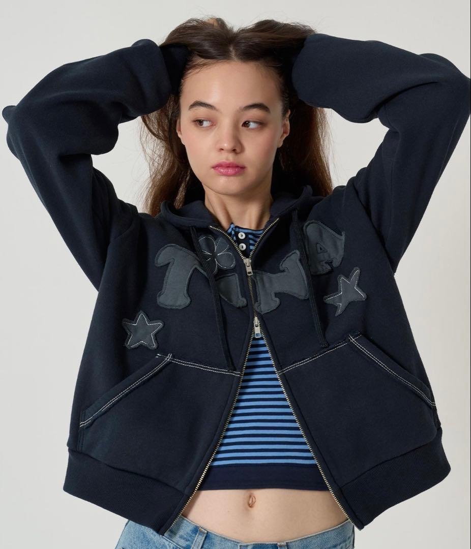 TINA：JOJUN 裏起毛 ロゴパッチワーク フーディー