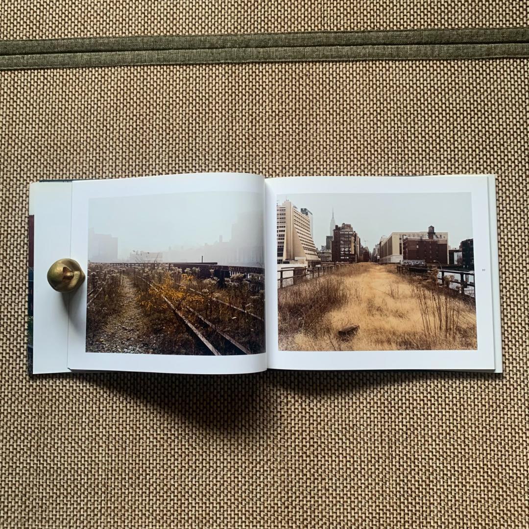 Walking the High Line / STERNFELD / フォト