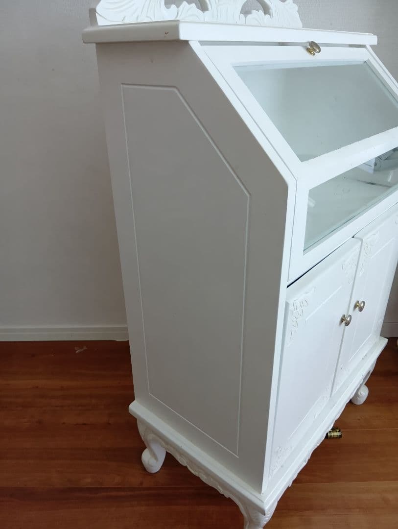 アンティーク*キャビネット