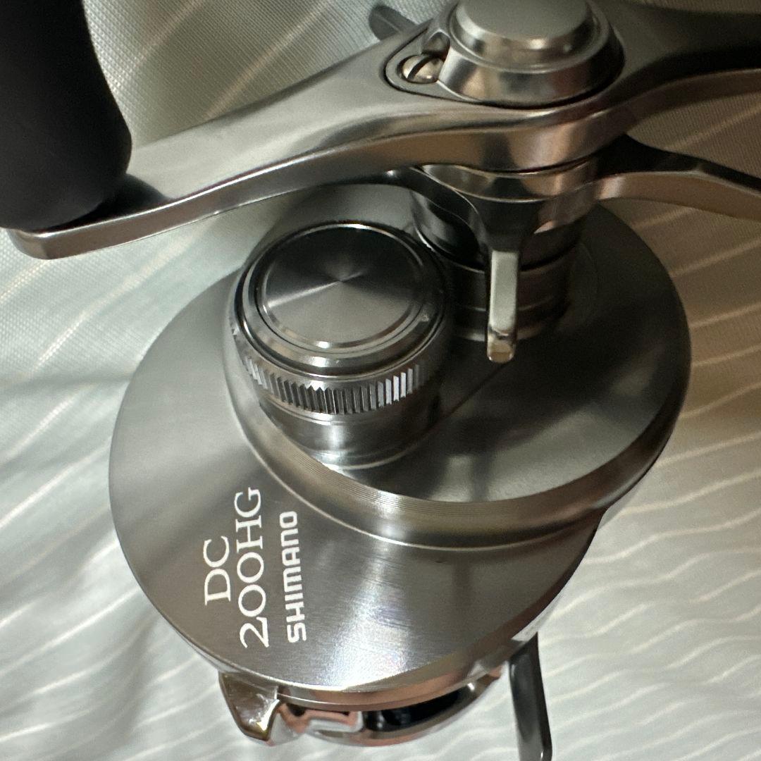 リール SHIMANO CALCUTTA CONQUEST DC 200HG