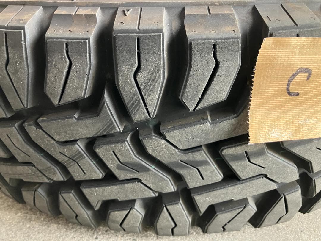 トーヨータイヤ Open Country R/T 15インチタイヤホイールセット