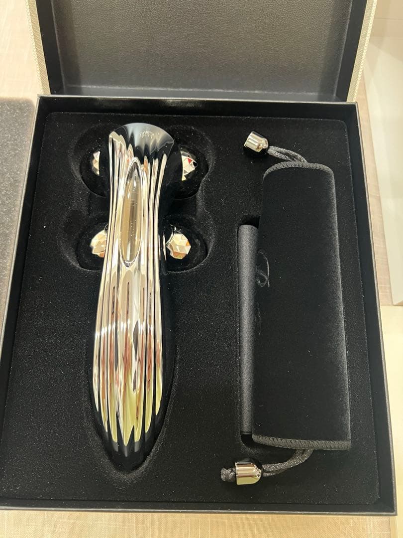 【未使用】ReFa フォーカラットレイ 美顔ローラー