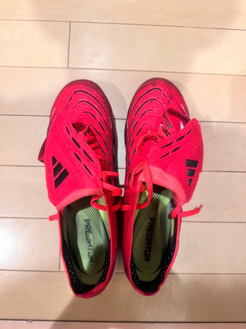 アディダス プレデター エリート FT AGモデル