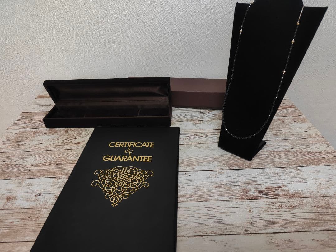 ブラックダイヤモンド ネックレス K18WG 20.0ct 磁気