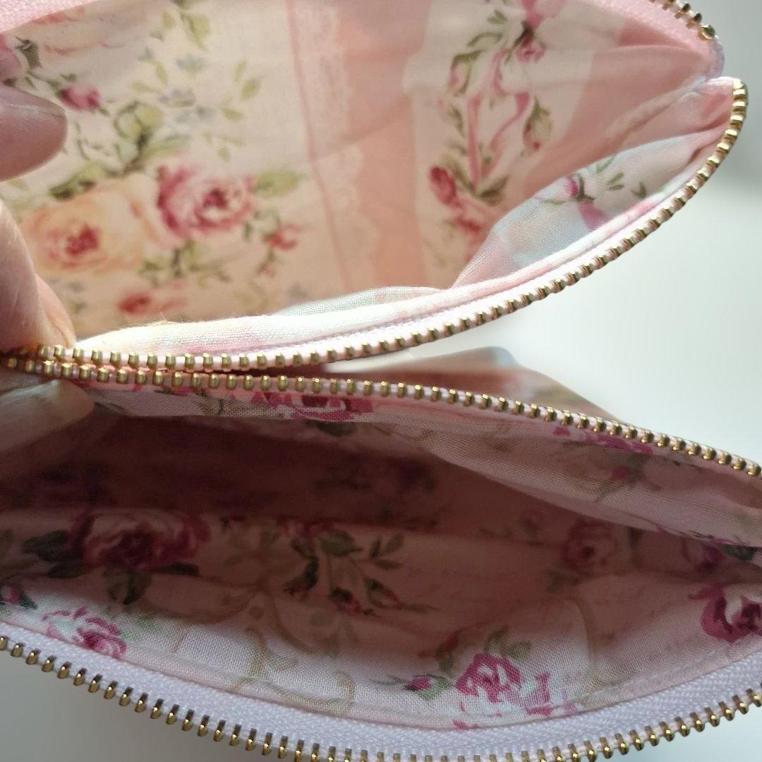 ねこパネル生地　ハンドメイド　フラットポーチ