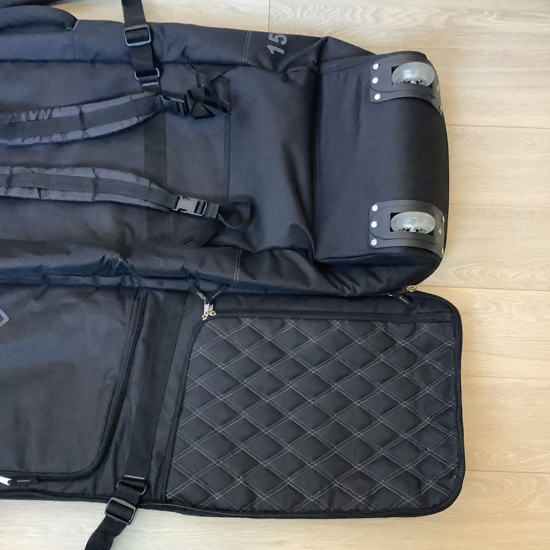 057 COMFY ウィーリー キャリースノーボードバッグキャスター150