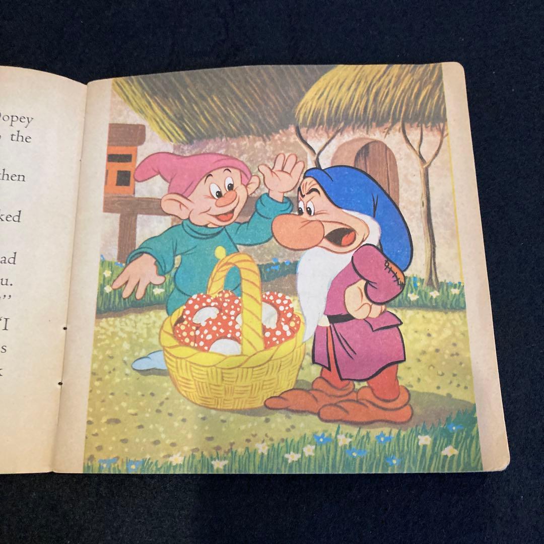 白雪姫のいない7人のこびと　英語　英国製　1970出版 ビンテージ　古本
