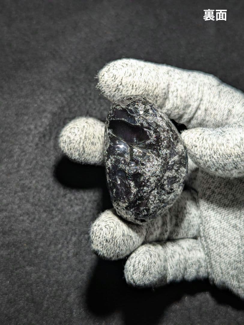 【研磨品】十勝石玲瓏　北海道産レインボーオブシディアン　十勝石　玲瓏石