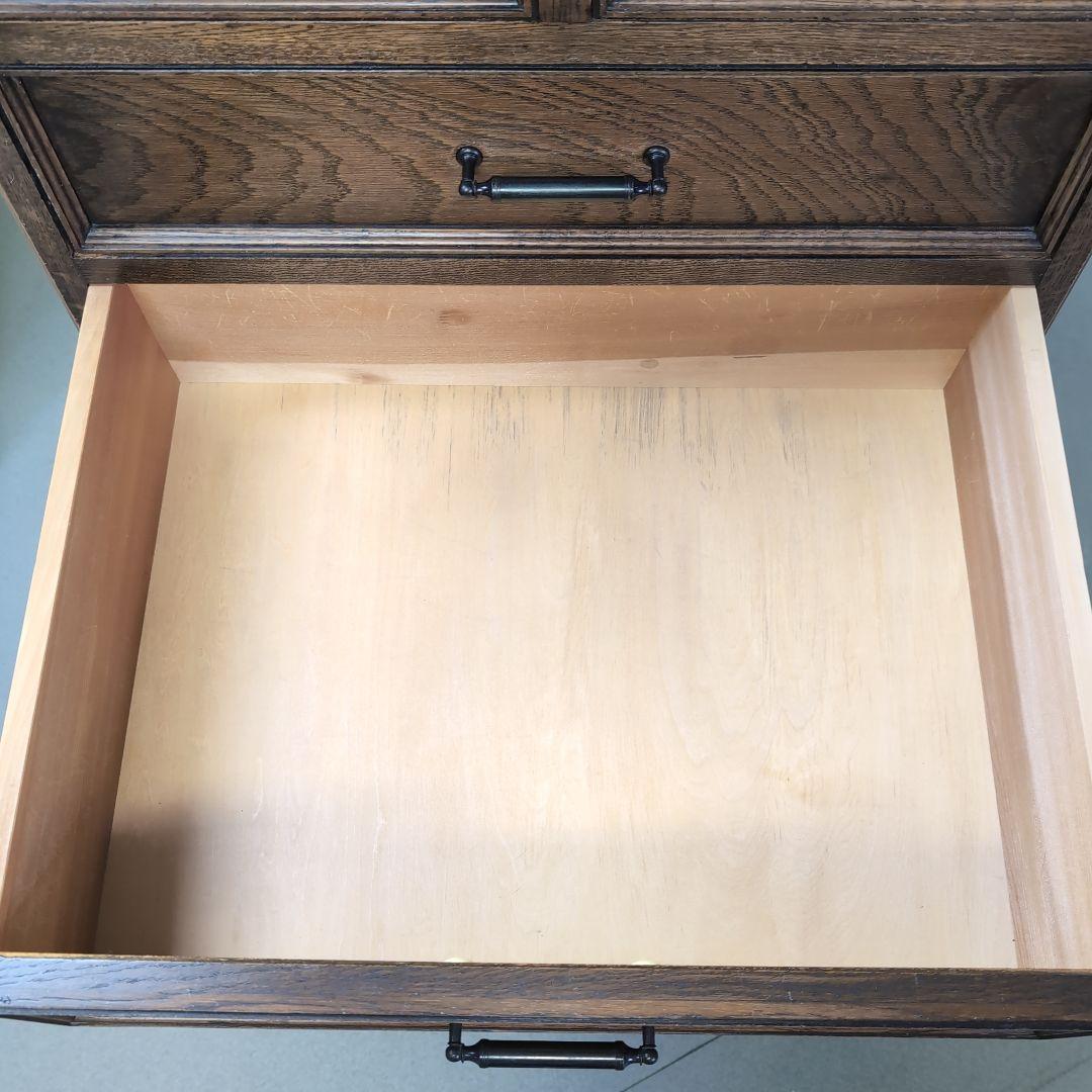 神戸洋家具　洋家具　リビングチェスト　箪笥　タンス　たんす　ドロワー　引き出し