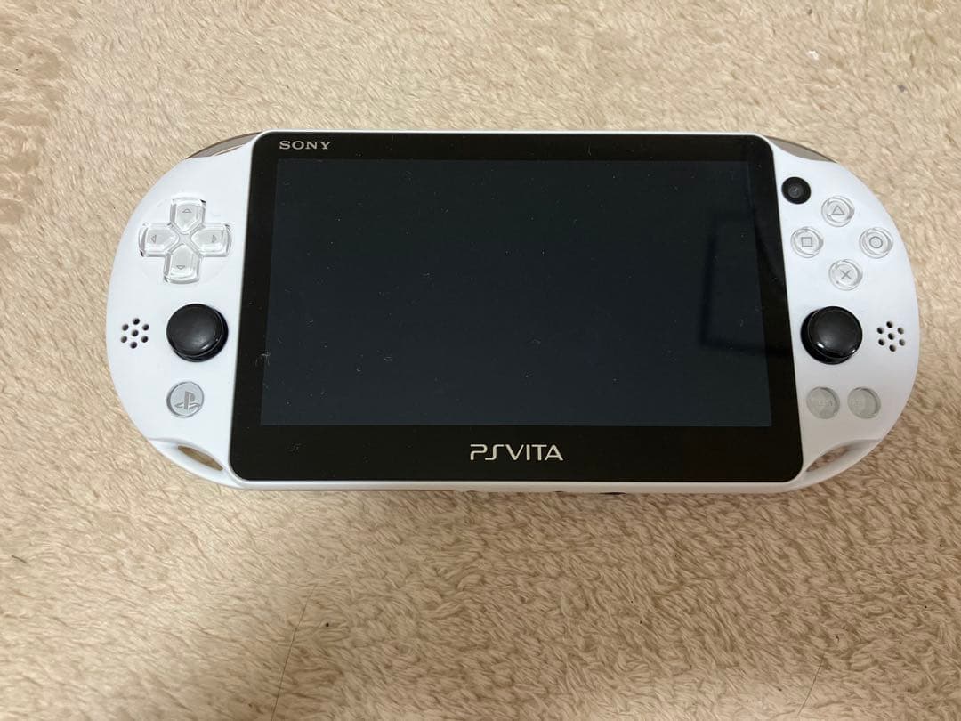 PlayStation®Vita（PCH-2000シリーズ）