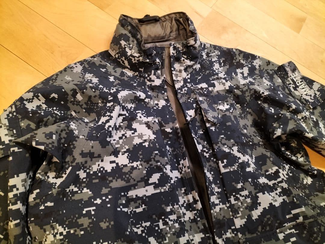 米海軍（U.S.NAVY）GORE-TEXパーカー NWU TYPE1 M-S