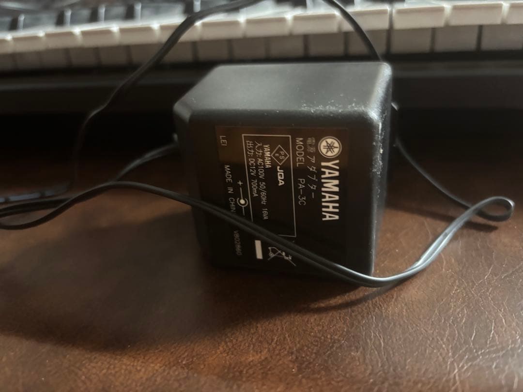 YAMAHA PORTATONE PSR-E263 キーボード 美品