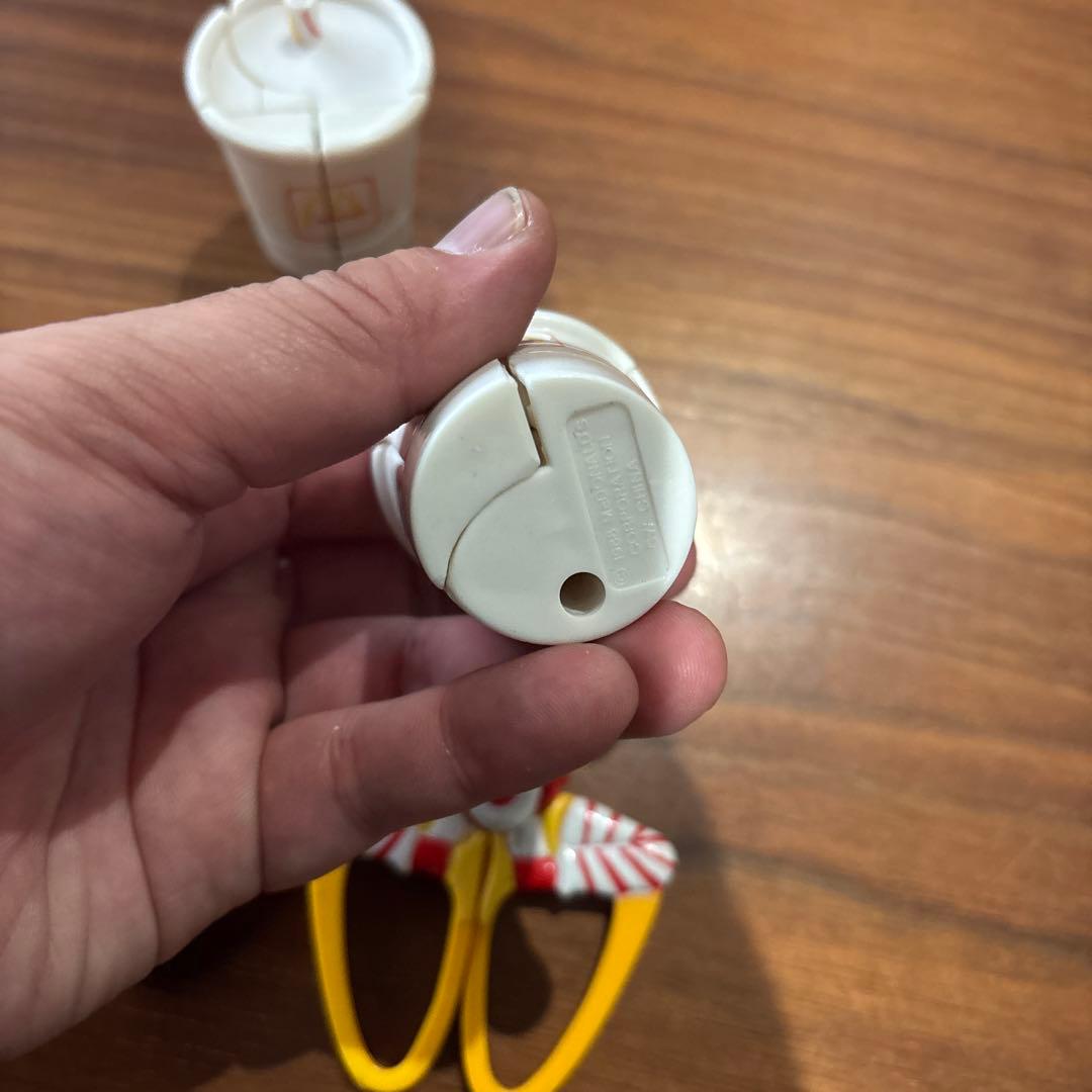 1991年 マクドナルド ドナルド ハサミ 変身する￼シェイク ￼非売品 おまけ