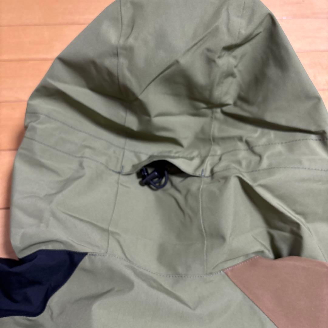 未使用　241 スノーボードJACKET GORE-TEX L