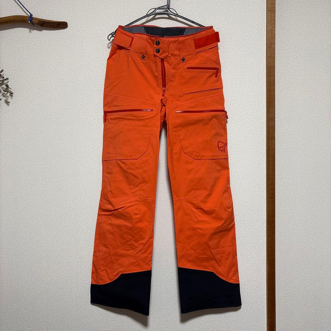 Y Ryota 　NORRØNA Lofoten Gore-Tex Pro