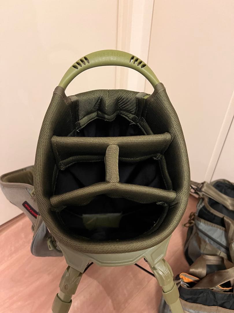 BRIEFING ゴルフキャディバッグ CR-4 レンジャーグリーン