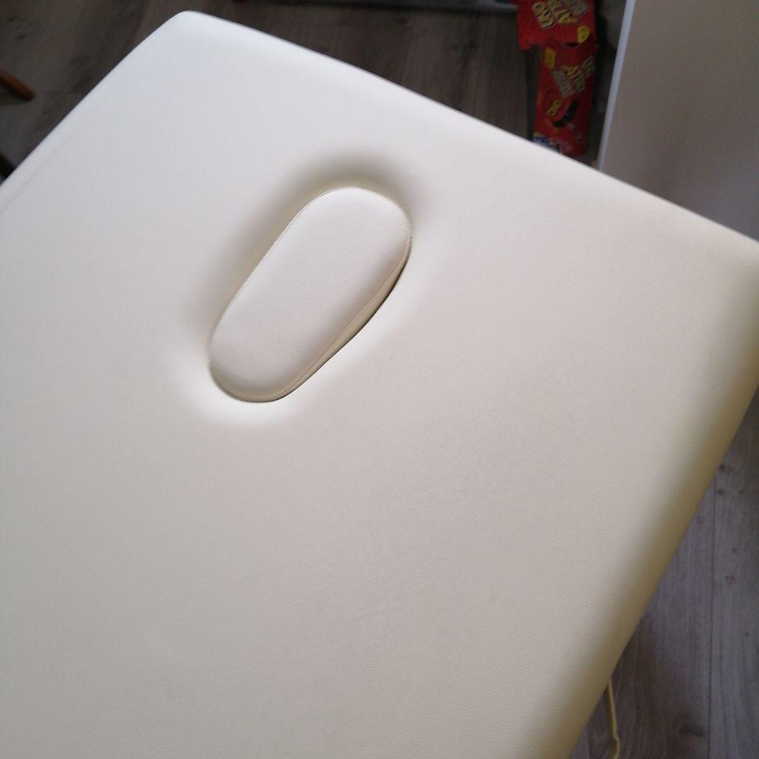 折りたたみ マッサージベッド （キャリーバッグ付）