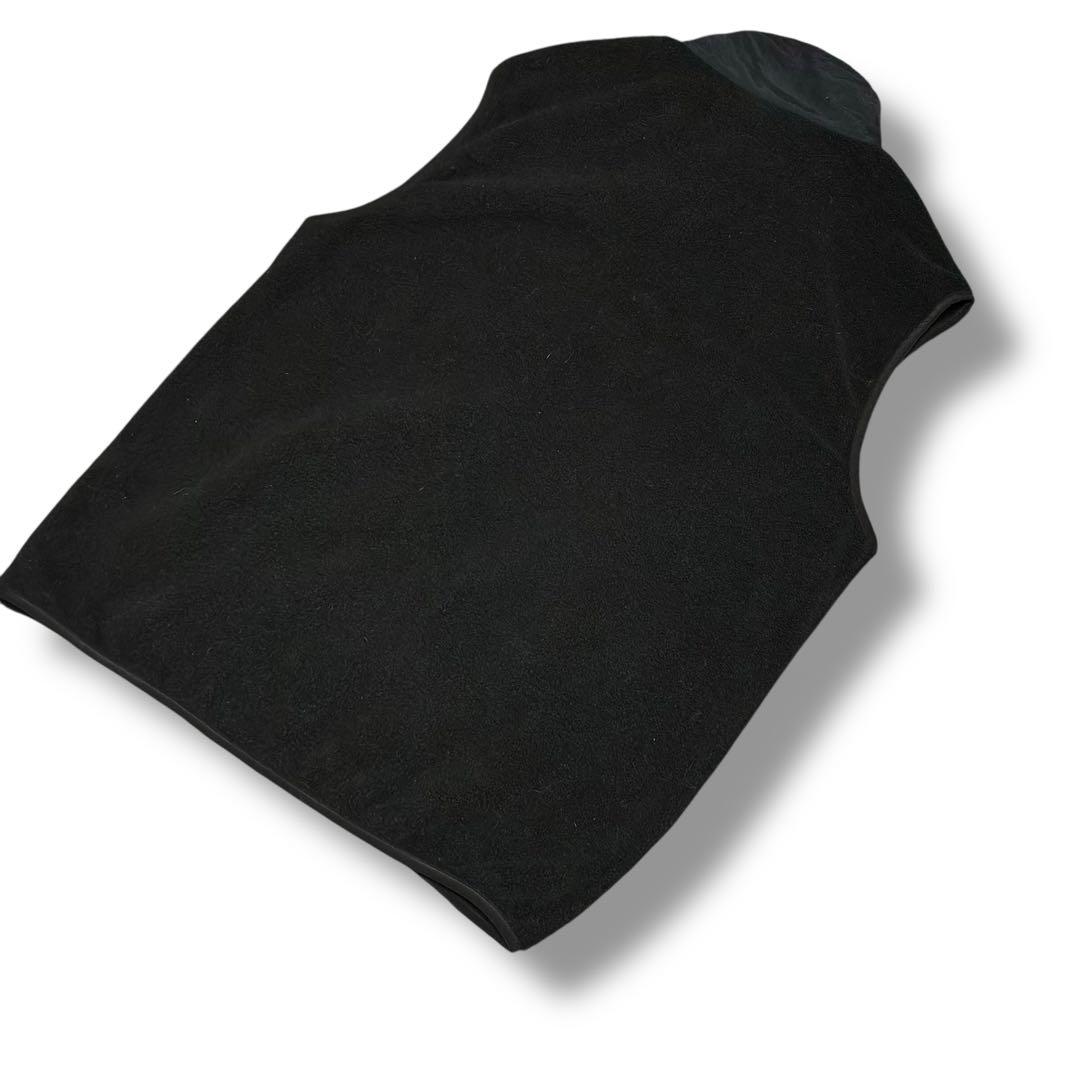 ［23aw］Patagonia“シンチラベスト“フリース パタゴニア ブラック