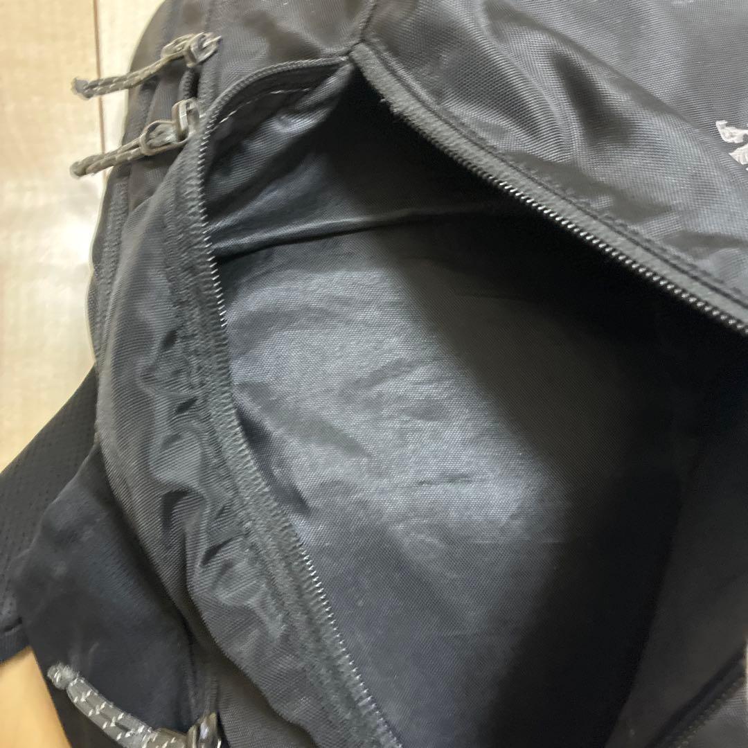 【良品•廃盤モデル】アークテリクス マンティス26 黒 国内正規品