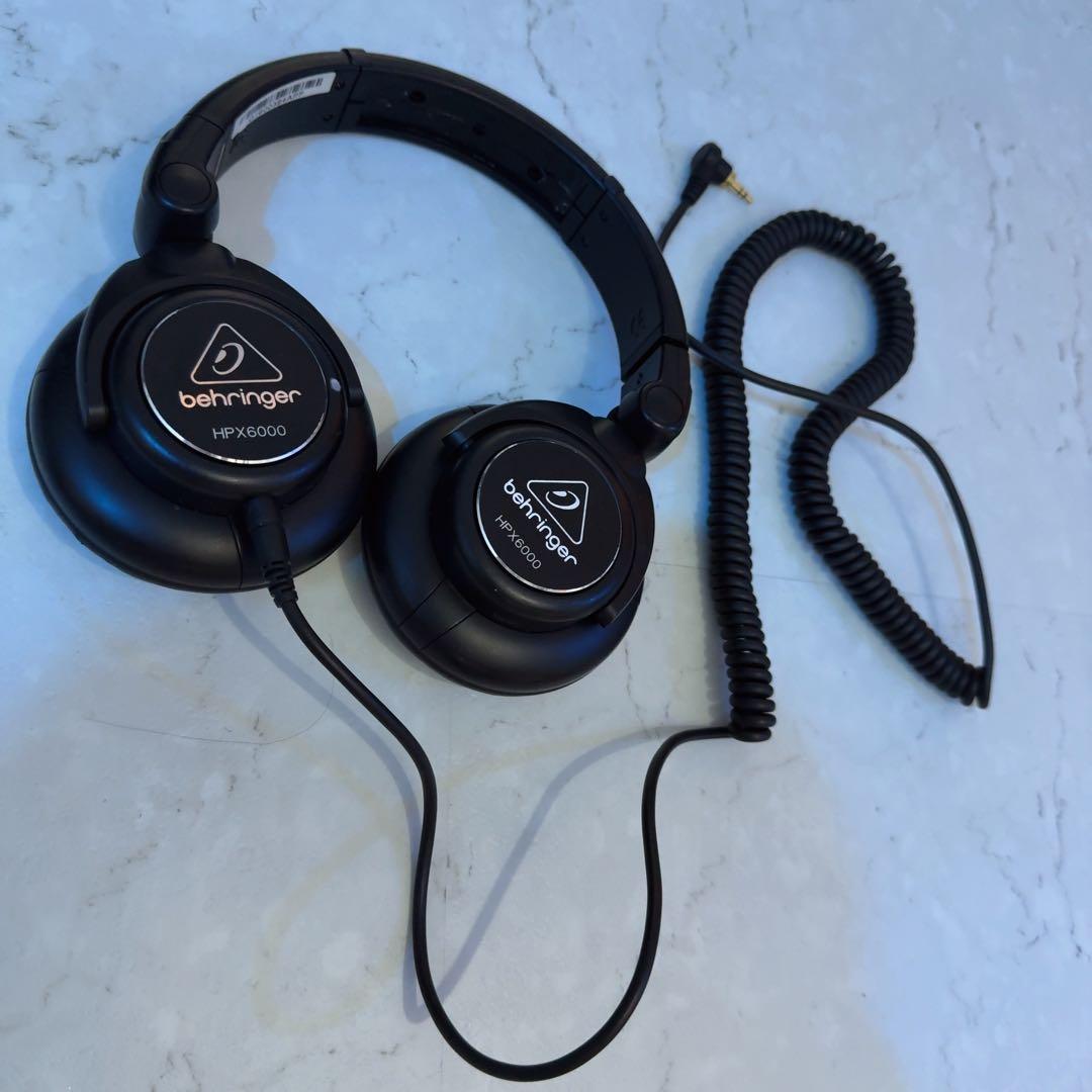 美品/ほぼ新品 behringer HPX6000 DJ用ヘッドホン