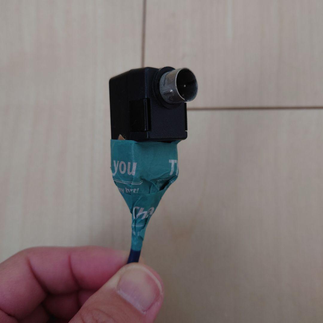 ファミリーコンピュータ本体（ソフト4本付）