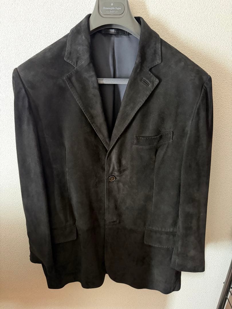 Ermenegildo Zegna「Soft」黒いスエード製テーラードジャケット