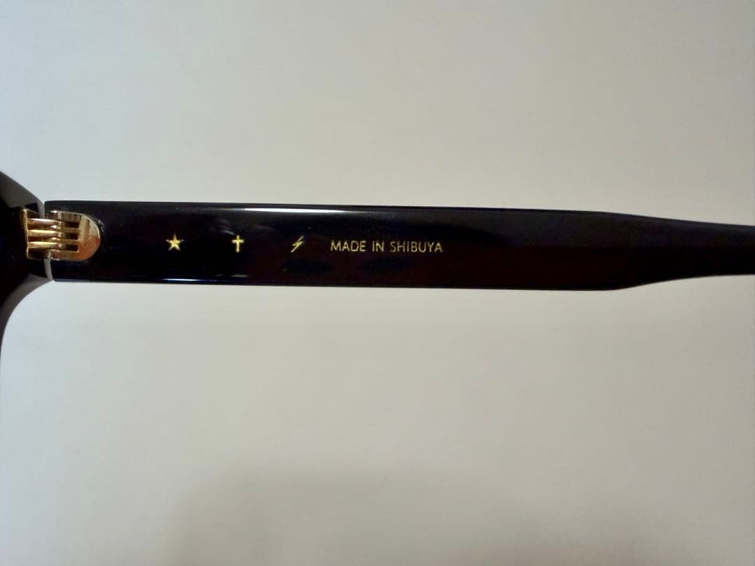 NSH サングラス 星 スター 数原龍友 エヌエスエイチ ブラック グラサン